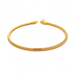 Sleek minimalist Gold Bracelet - 7.25 inch