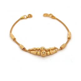 22K Gold Bracelet with double layered center - 6.75 inch