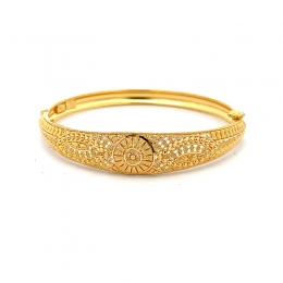 Intricate 22K Gold Bangle Bracelet