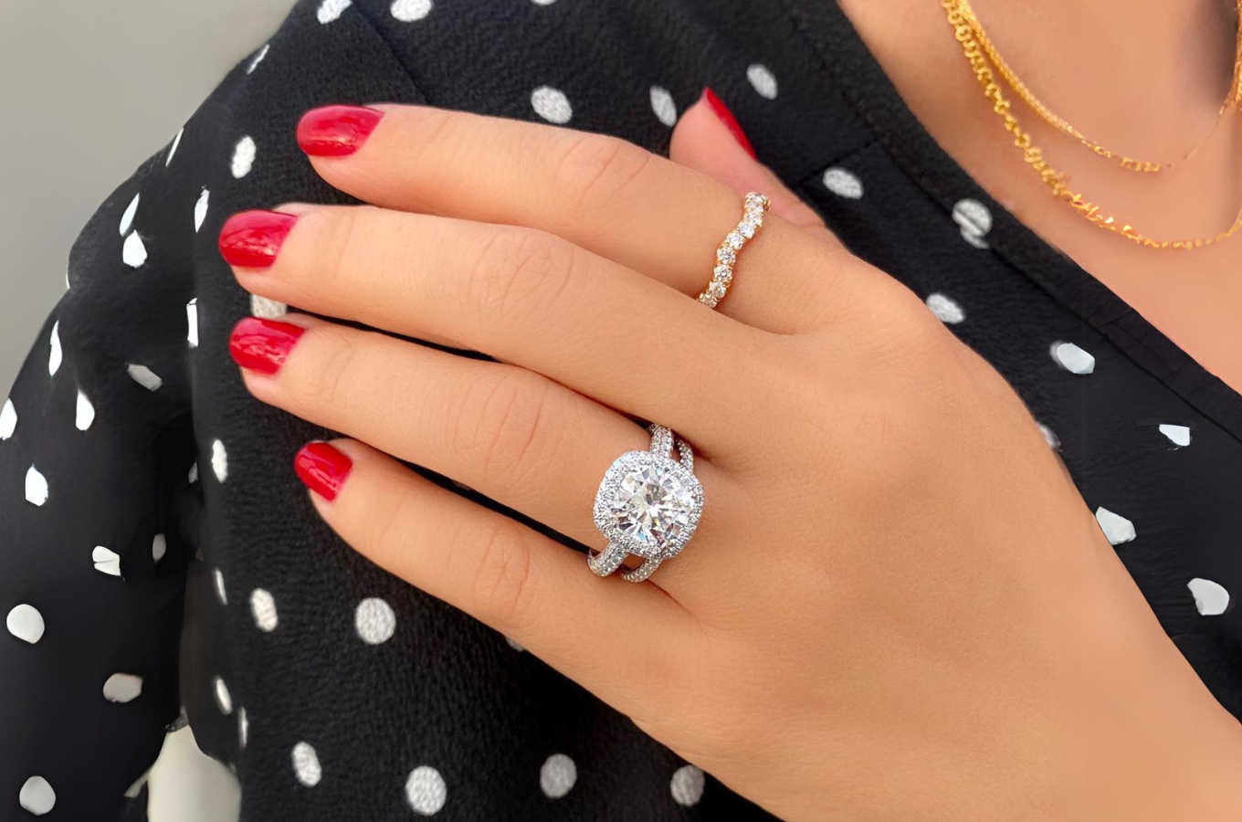 6 Tips for Designing a Unique Custom Engagement Ring