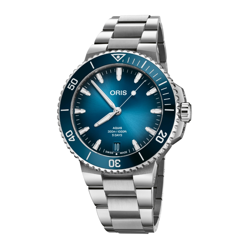 Aquis Date Calibre 400