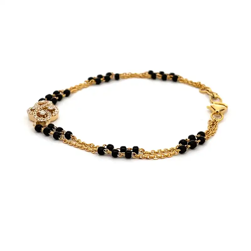 Elegant Gold and Black Beads Bracelet