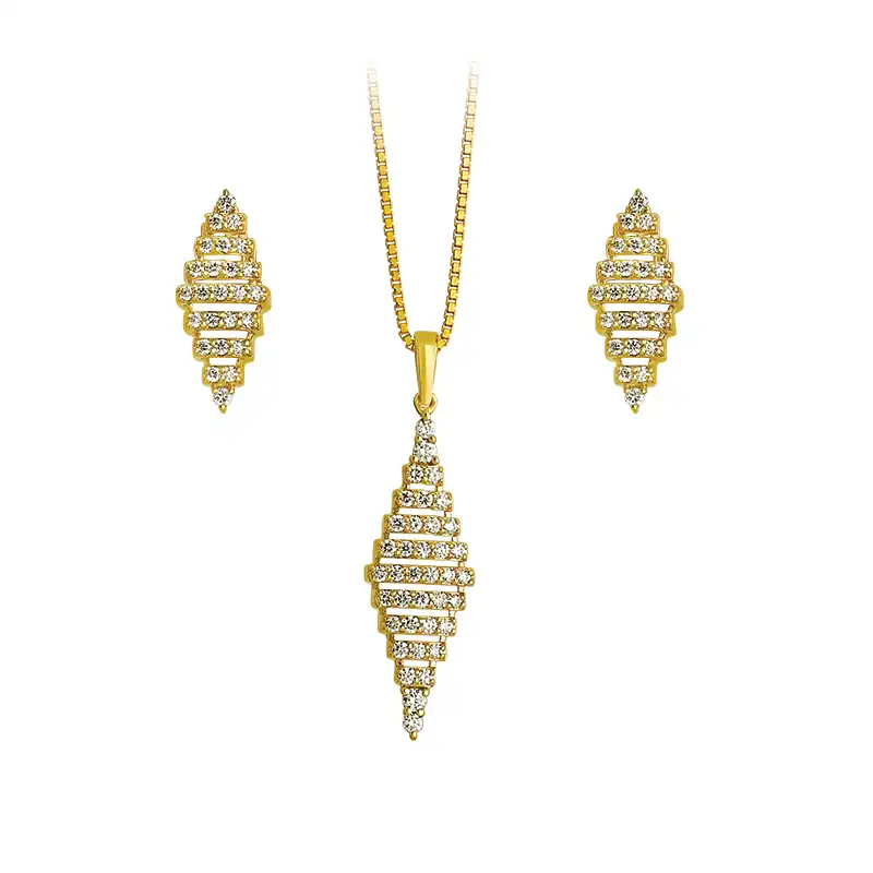 Elegant Spiral Diamond Pendant Set