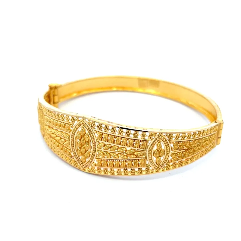 Ladies Bangle in 22K Gold