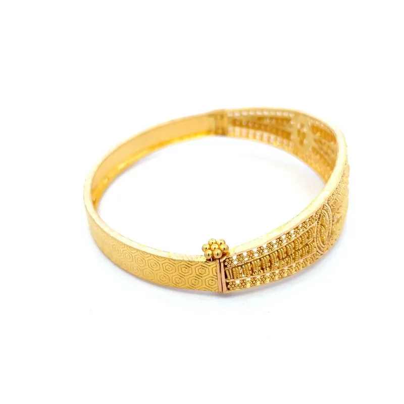 Ladies Bangle in 22K Gold