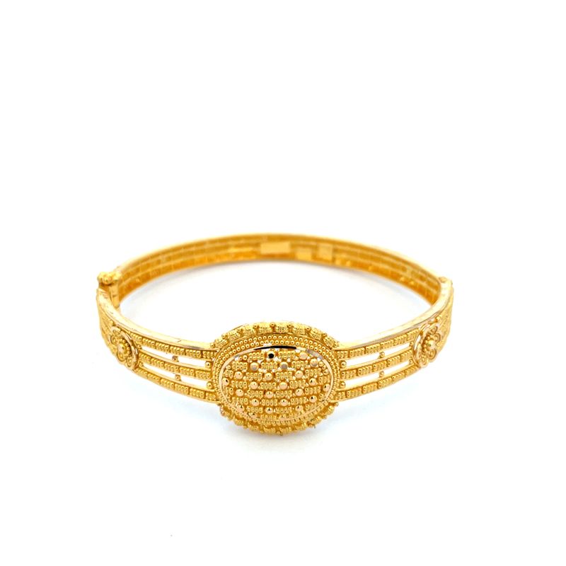 Ladies Bangle in 22K Gold Kada