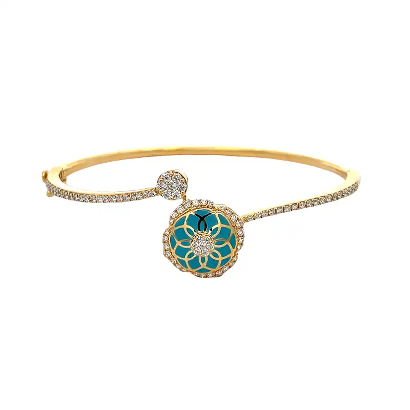 Captivating Gold Diamond Bangle Bracelet