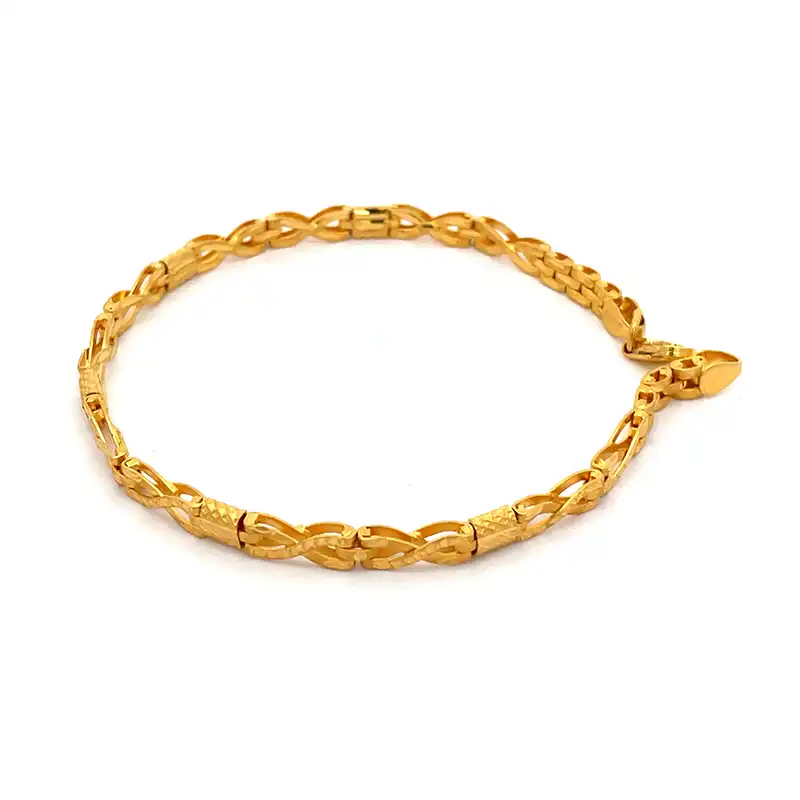 Comtemporary 22K Gold Bracelet - 7.75 inch