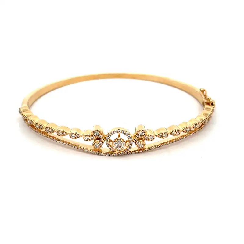 Elegant 18K Gold Diamond Bangle Bracelet