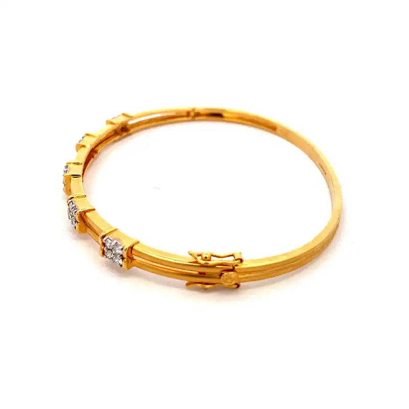 18K Gold Diamond Bangle