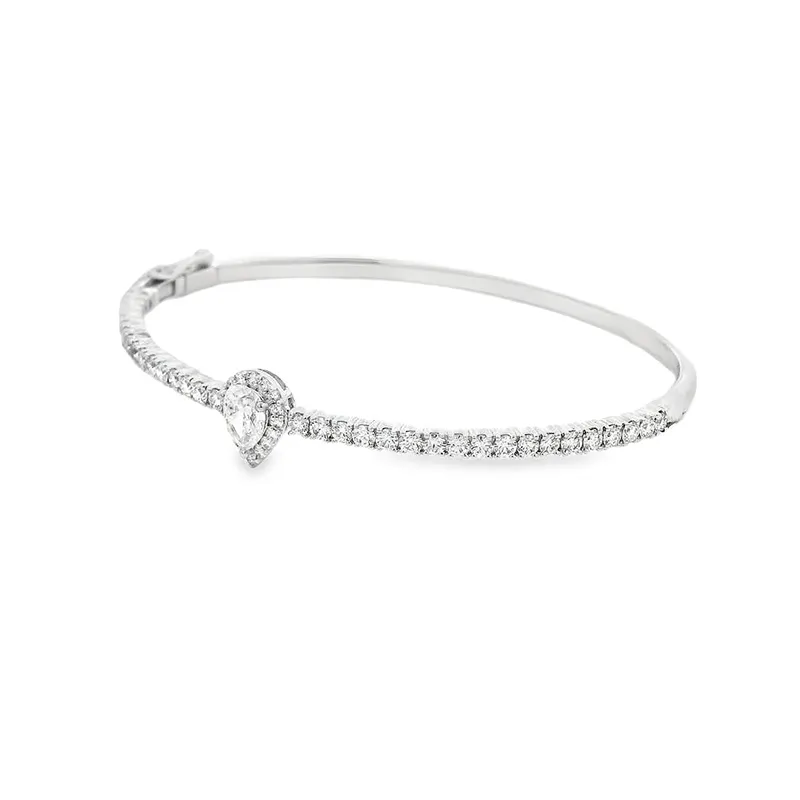 Elegant Diamond Bracelet - Pear shaped center