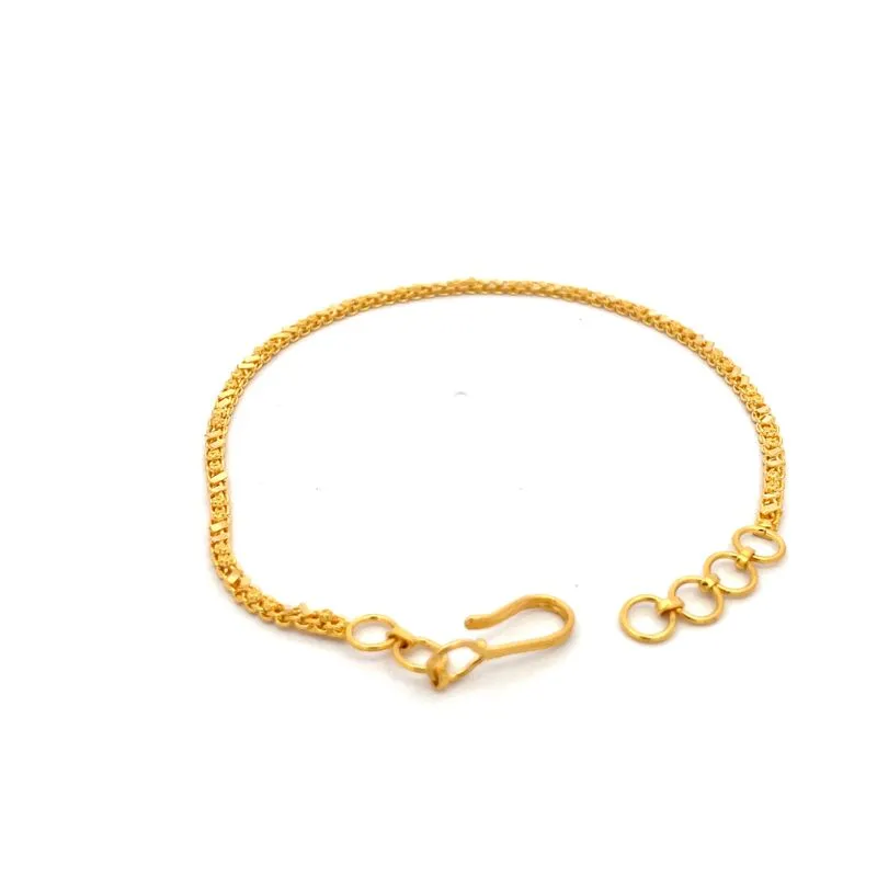 Elegant Gold Chain Bracelet - 8 inch