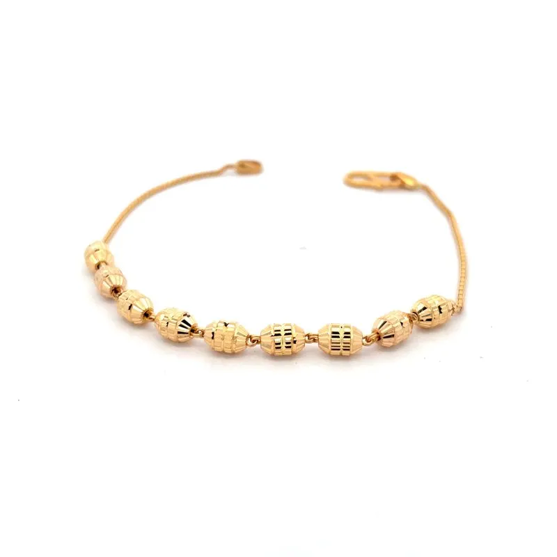 22K Yellow gold Bracelet. Length -7.2 inch