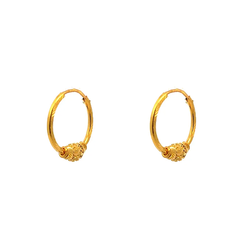 Timeless Elegance Gold Hoop Earrings - Diameter 18 mm