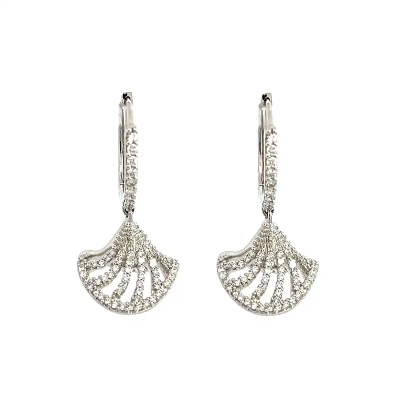 18K White Gold Dangling Earrings