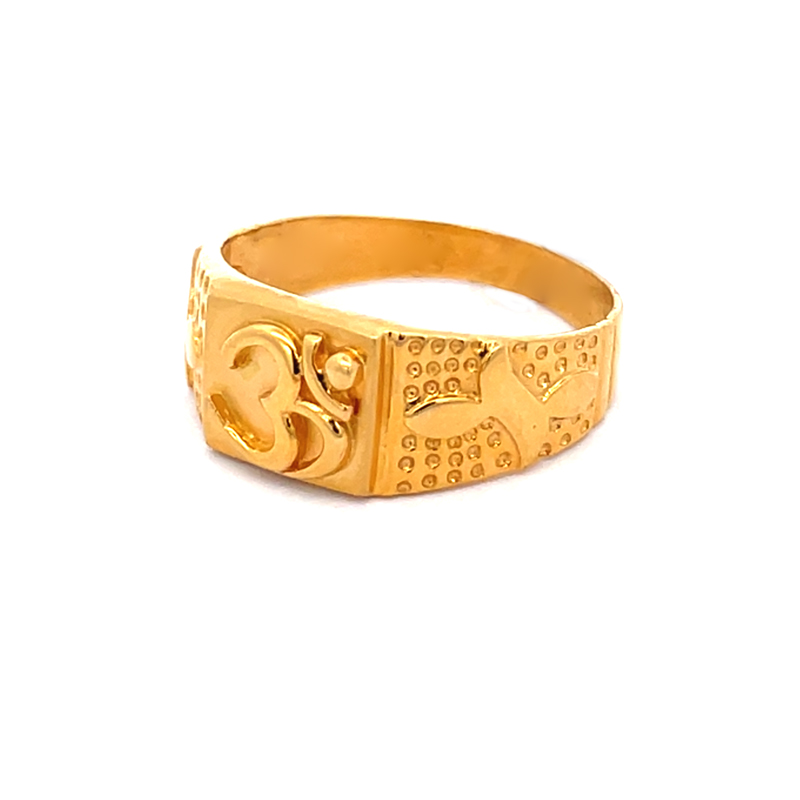 Gold ring with Om symbol - Size 8.50