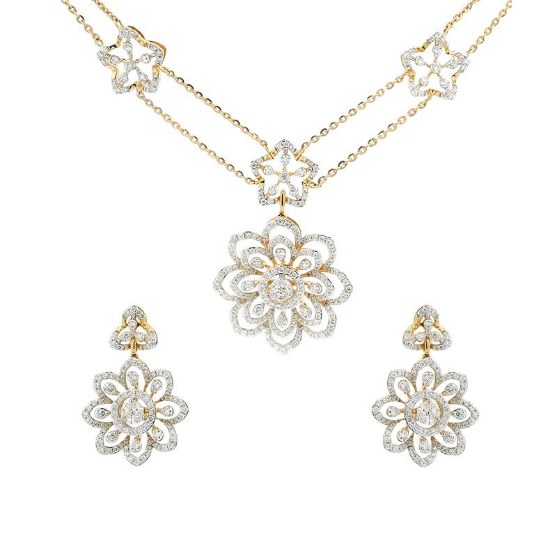 Yellow Gold Diamond Necklace Set