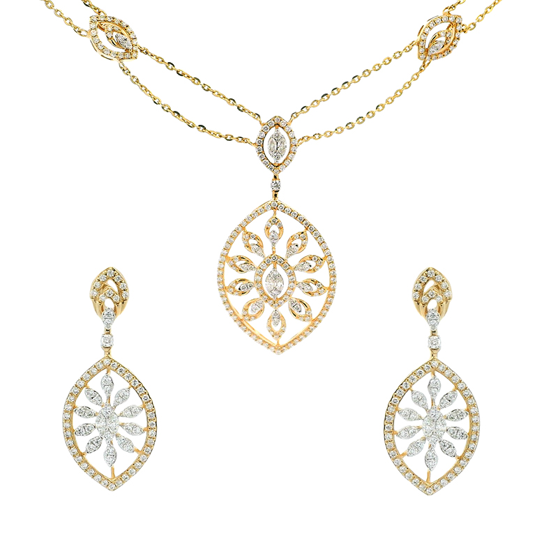 Yellow Gold Diamond Necklace Set