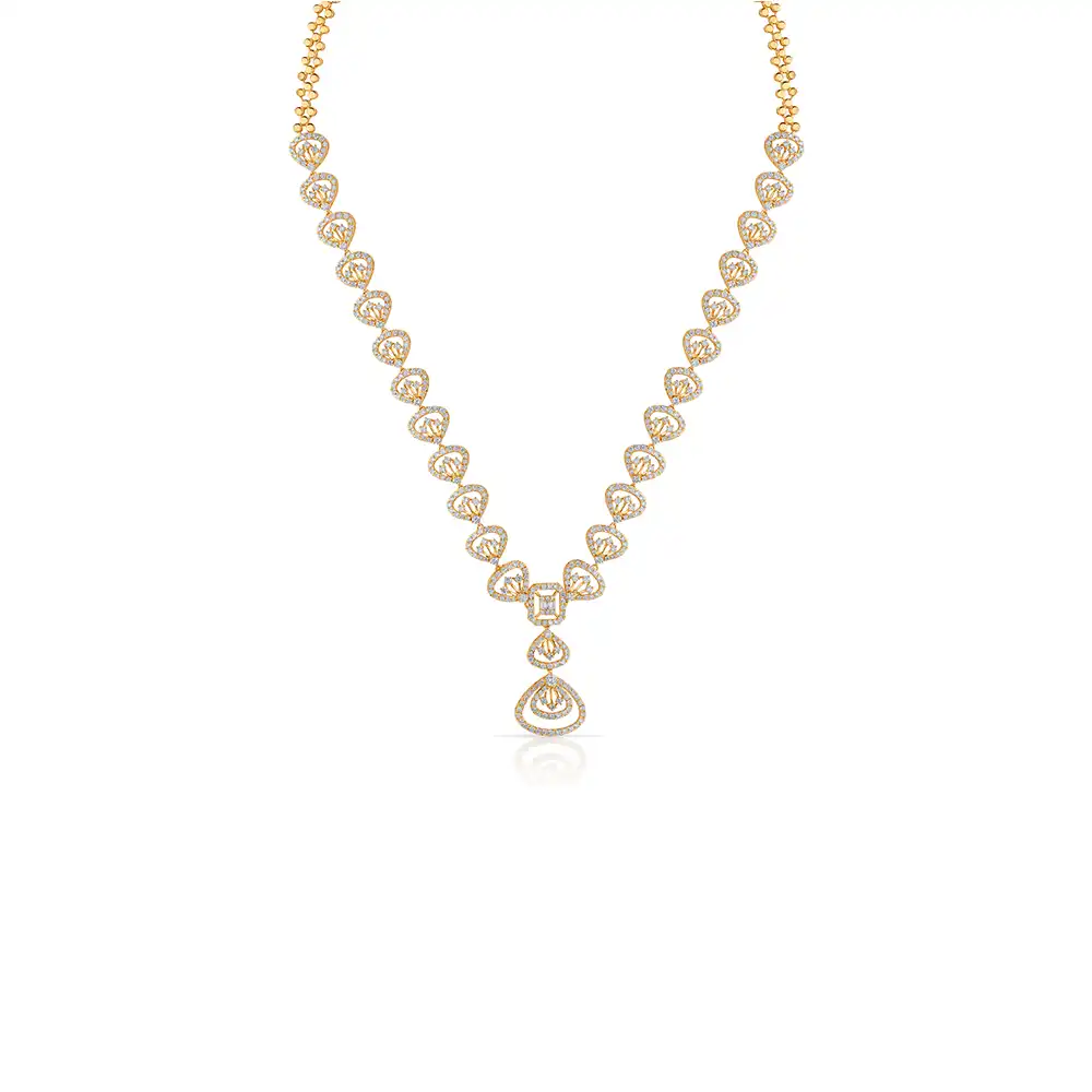 Elegant Necklace Set in Gold & Diamond