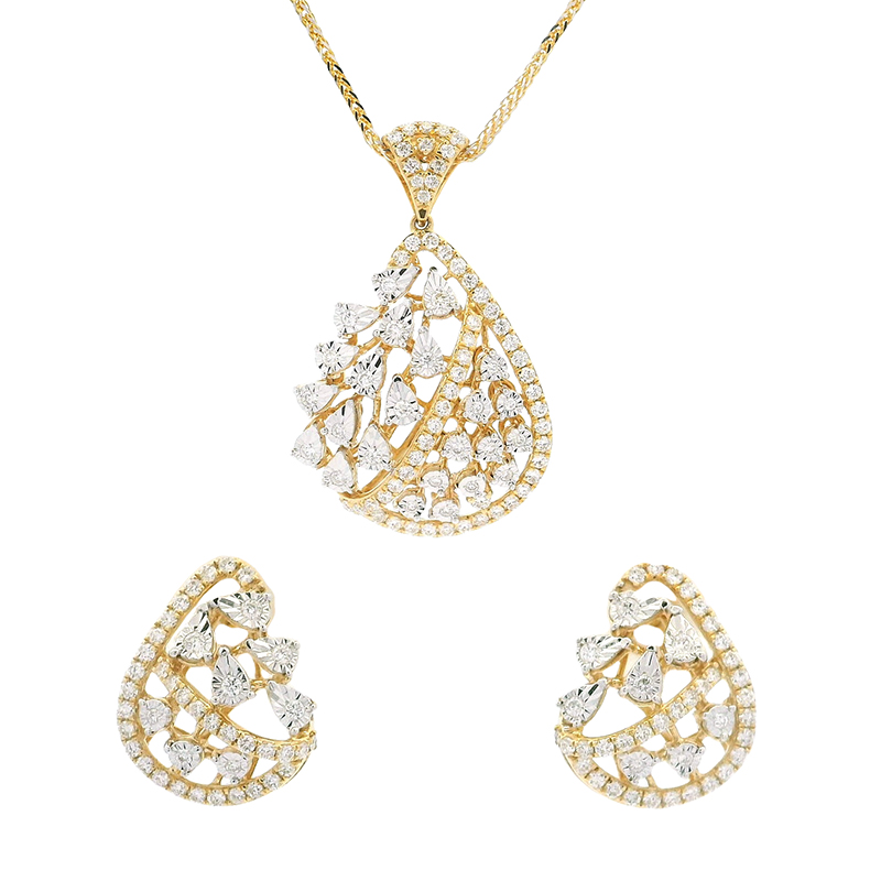 Gold Diamond Pendant Earrings Set