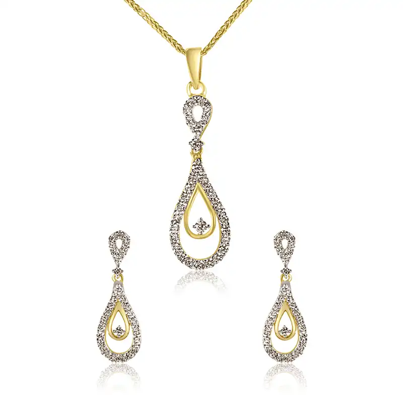 Drop shaped Diamond Pendant Set