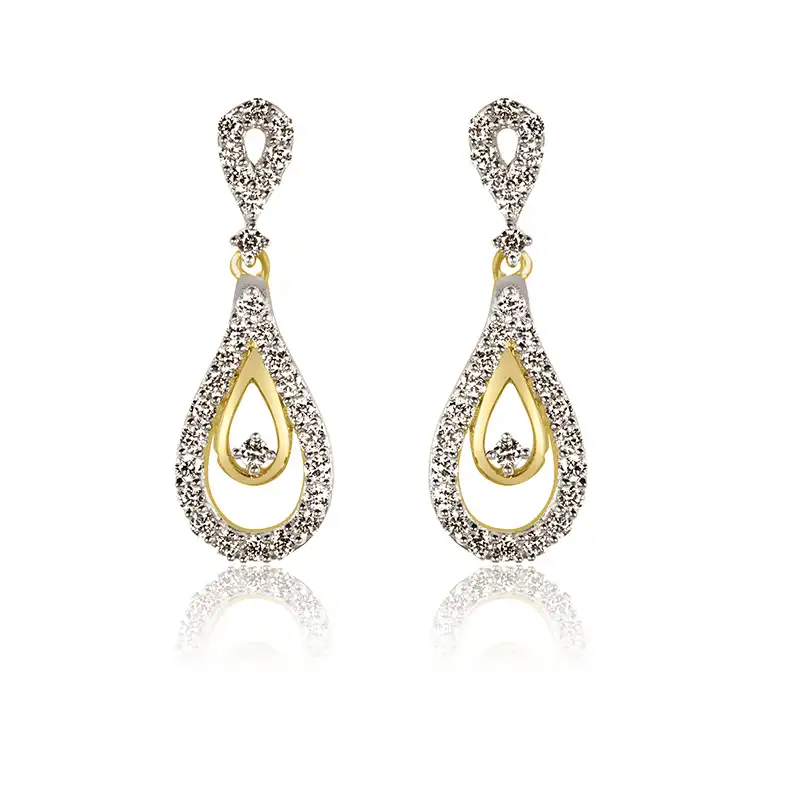 Drop shaped Diamond Pendant Set