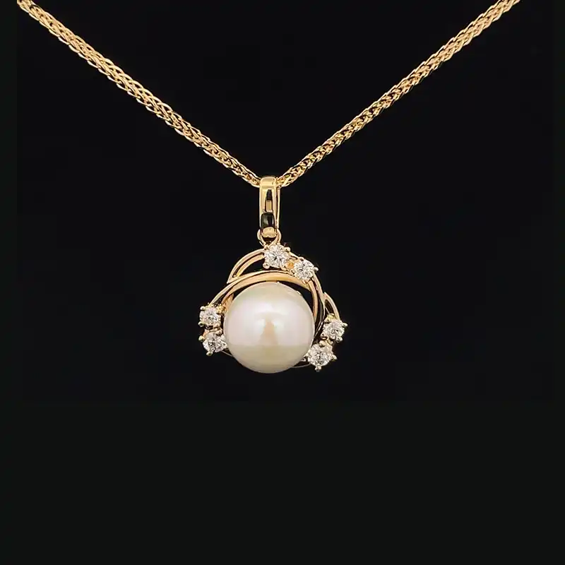 Timeless Elegance Pearl Pendant Set