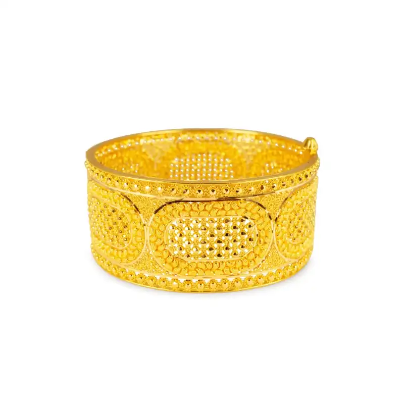 Ladies 22K Yellow Gold Kada Bangle