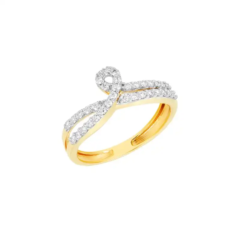 18K White and Yellow Gold and Diamond Ring