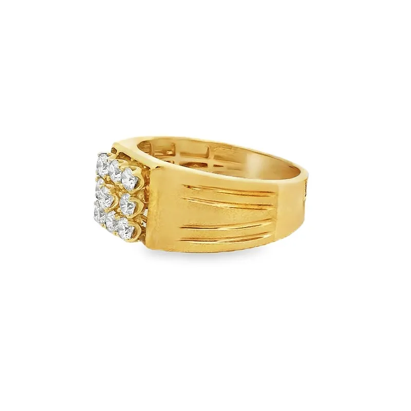 Elegant Gold Diamond Ring for Men