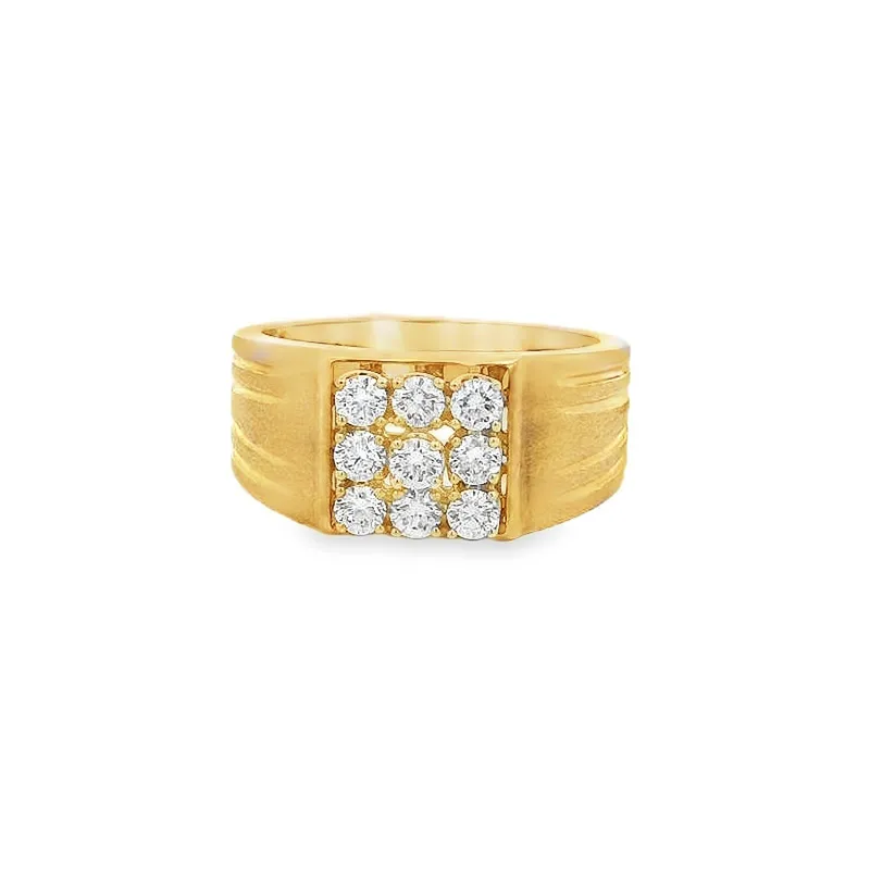 Elegant Gold Diamond Ring for Men