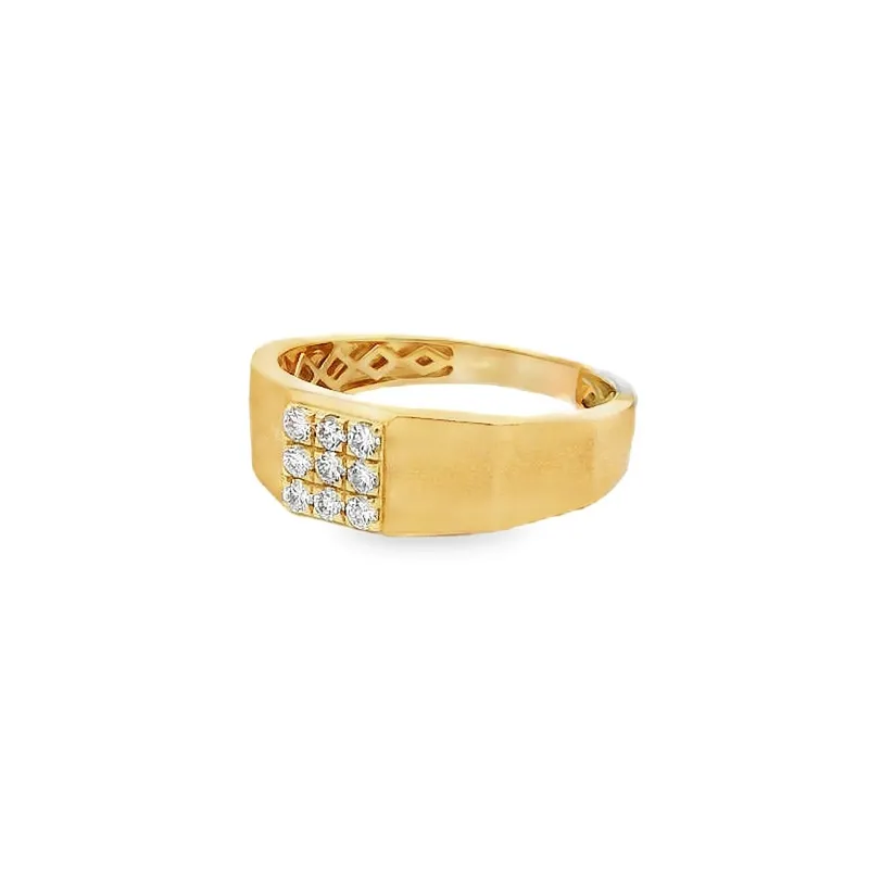 Men's Gold Ring with Diamonds