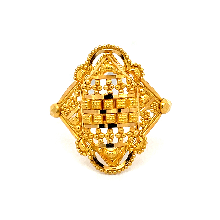 Intricate Gold Ring - 22K - size 6.75