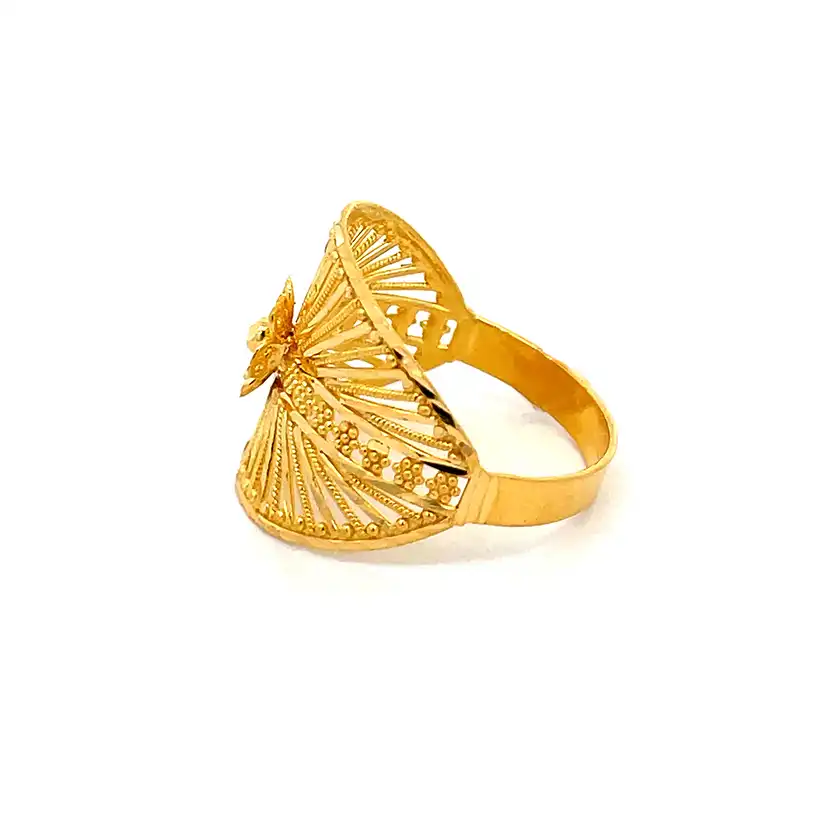 Radiant Floral Gold Ring - 22K - size 7.25