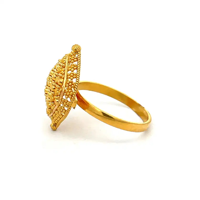 Gold Ring - 22K - size 7