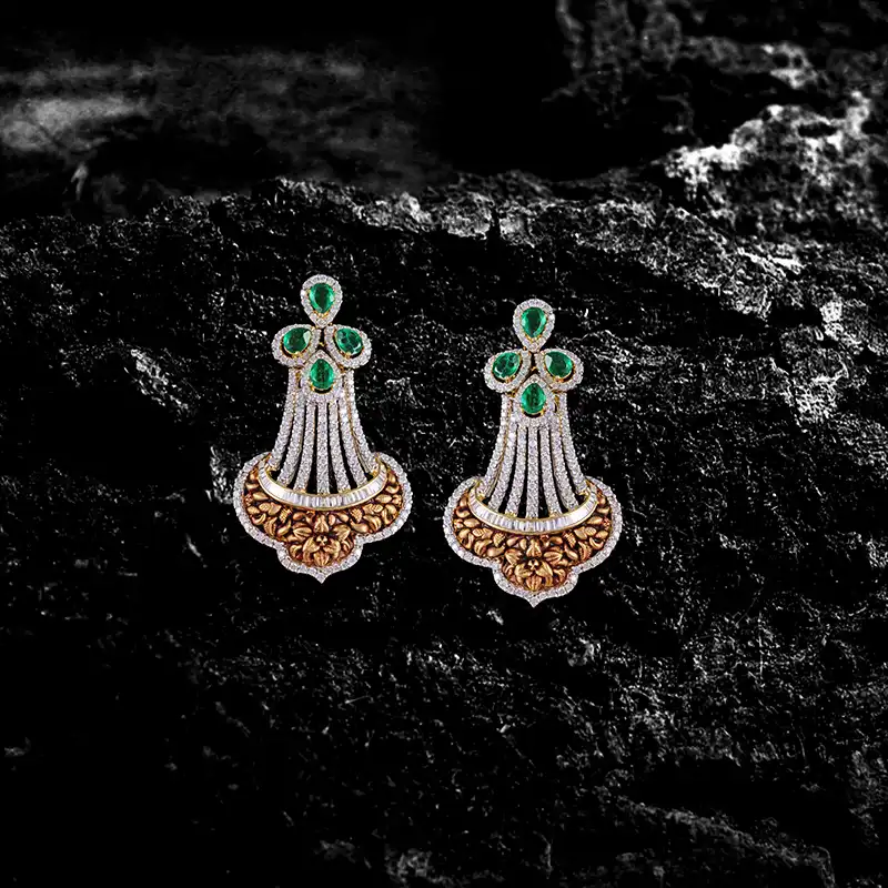 Emerald Diamond Earrings in 18K Gold