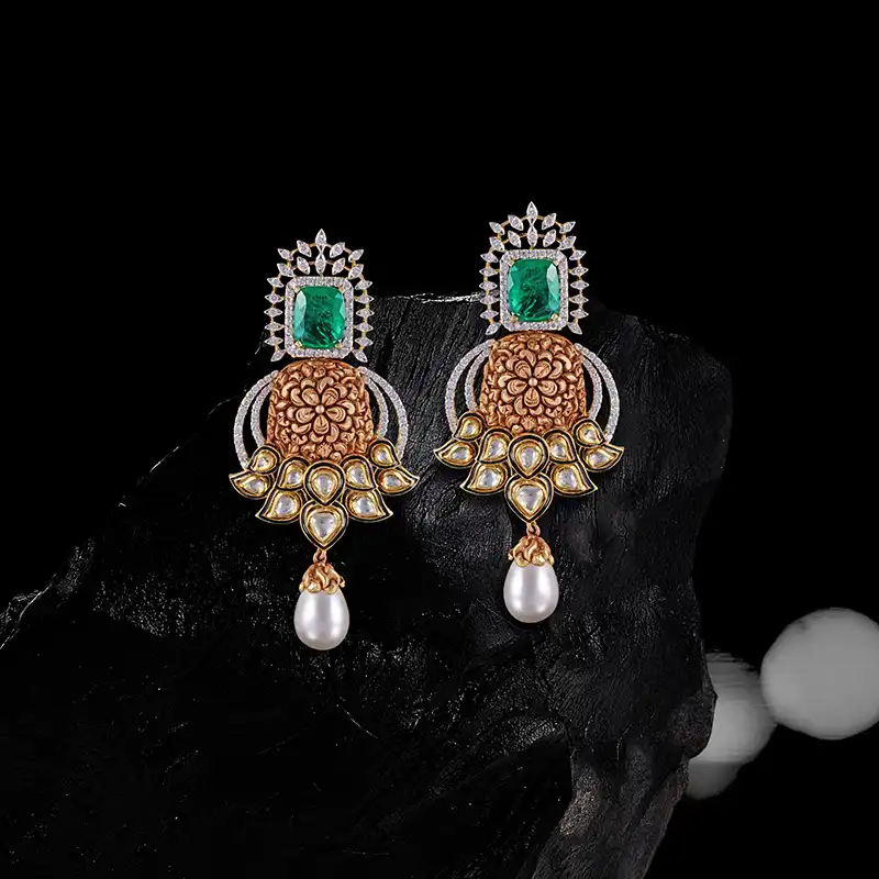 Emerald Diamond Earrings in 18K Gold