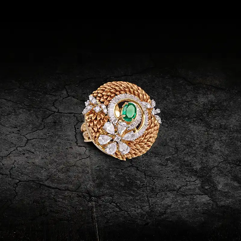 Emerald Diamond Rings in 18K Gold