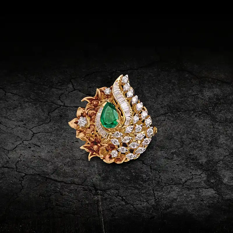 Emerald Diamond Rings in 18K Gold