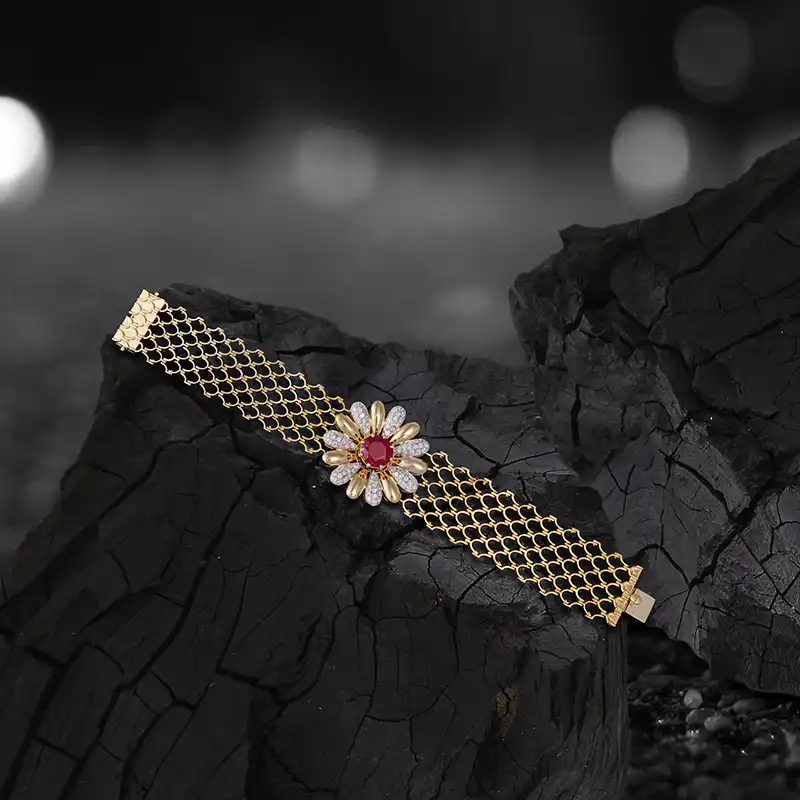 Ruby Diamond Bracelet in 18K Gold