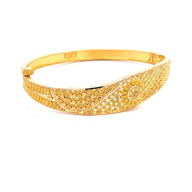 Classic 22K Gold Bangle Bracelet