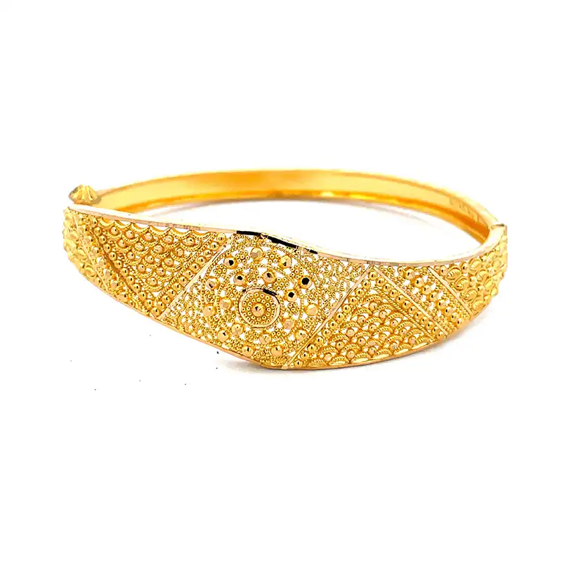 Exquisite 22K Gold Bangle Bracelet