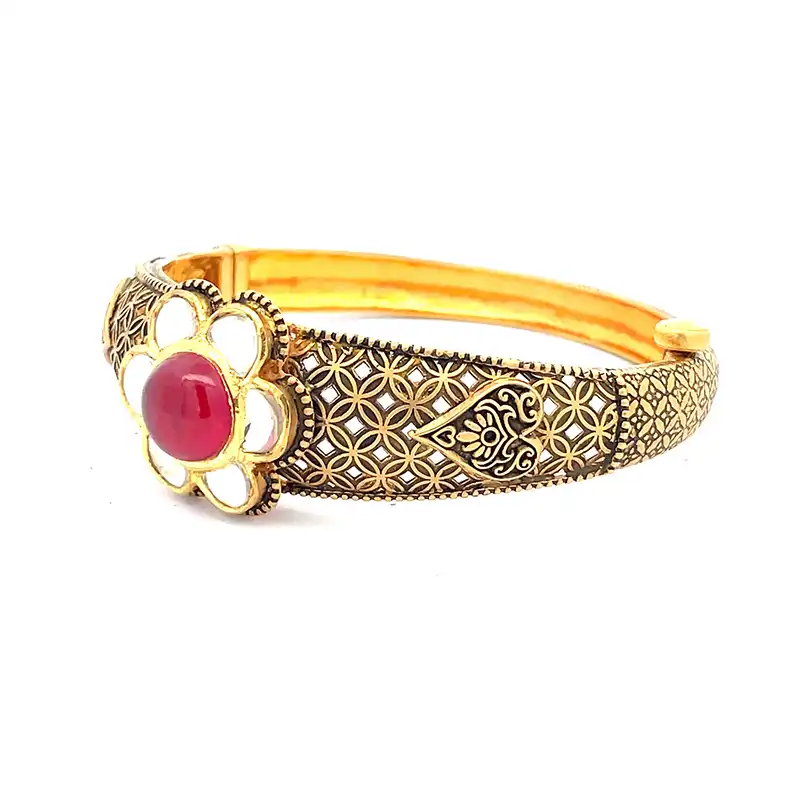 Elegant Antique Floral Gold Bangle Bracelet