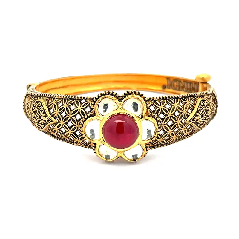 Elegant Antique Floral Gold Bangle Bracelet