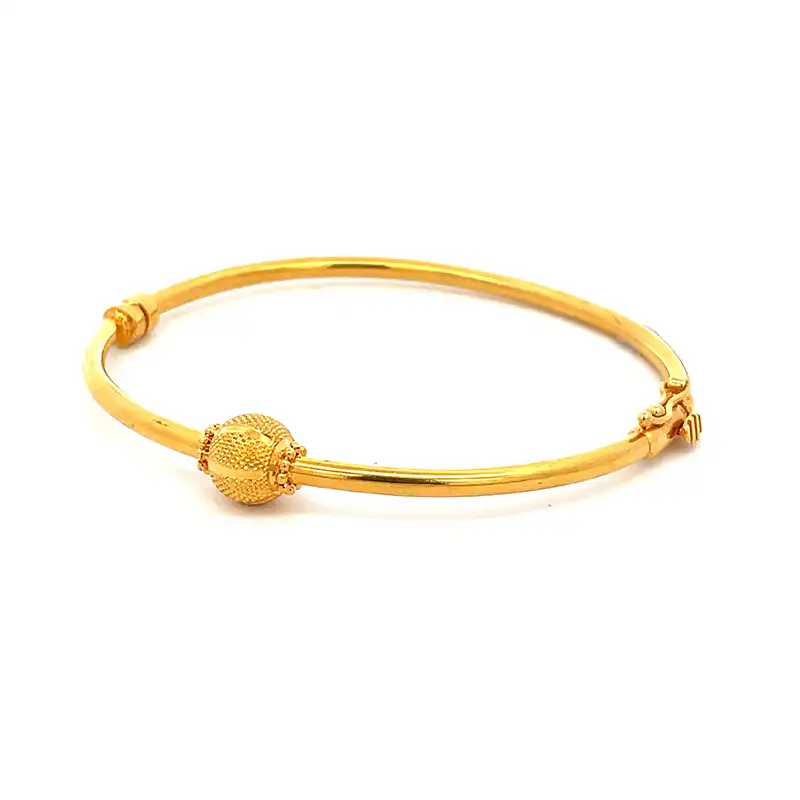 Timeless Elegance - Bangle Bracelet