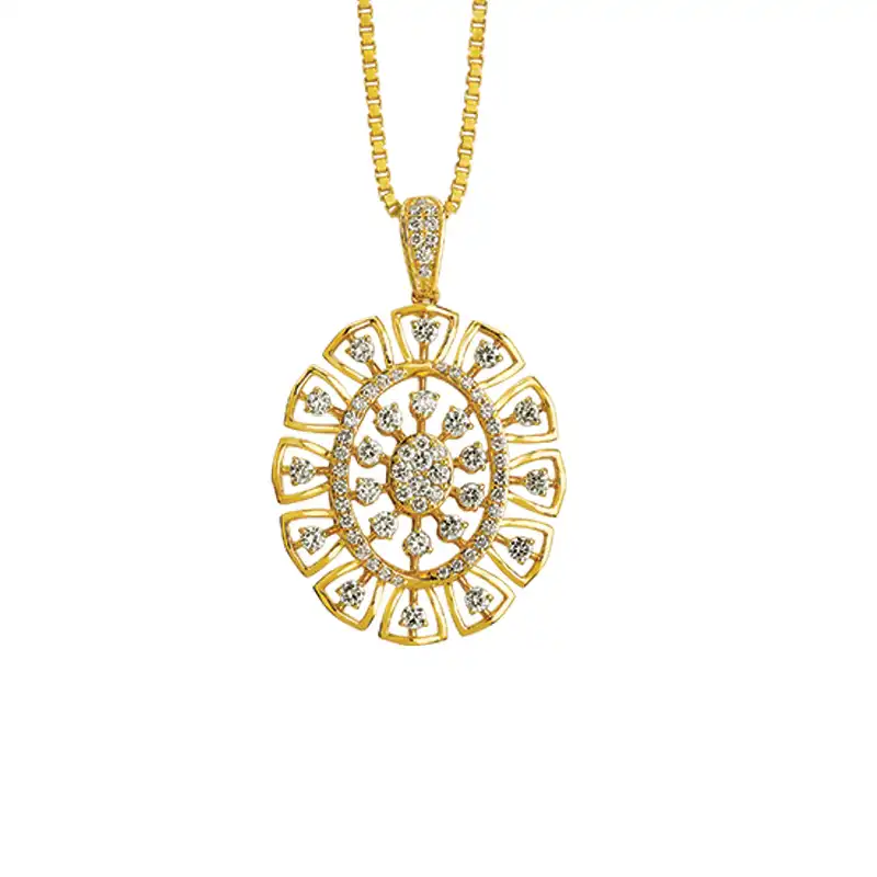 Oval Masterpiece Gold Diamond Pendant Set