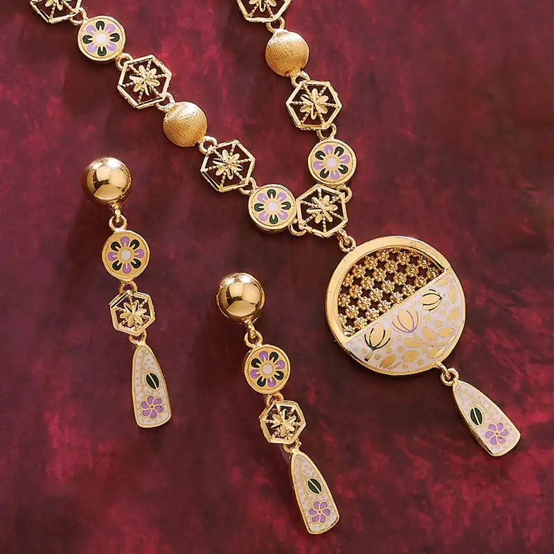 Golden Blossom Necklace Set