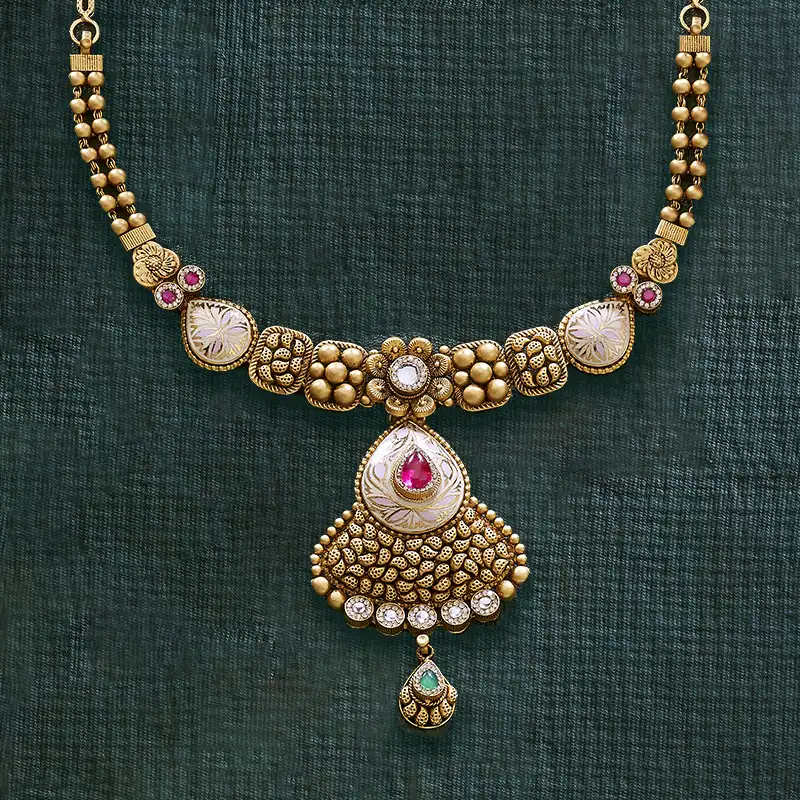 Antique Style Gold Necklace Set