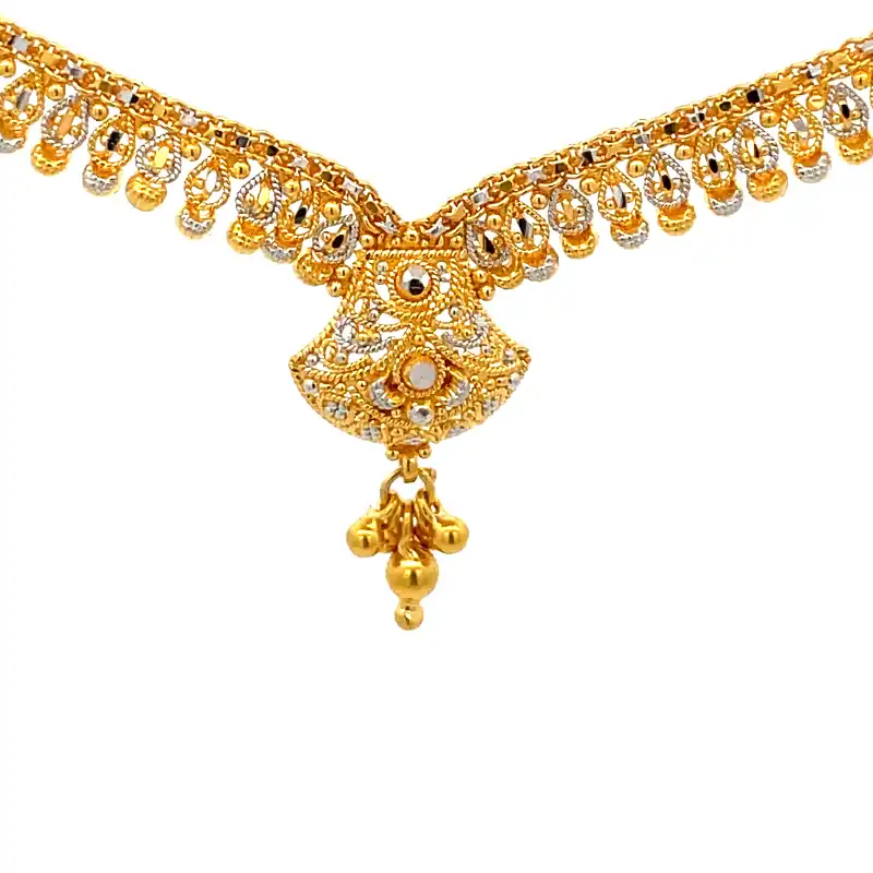 22k Yellow Gold Necklace and earrings Set