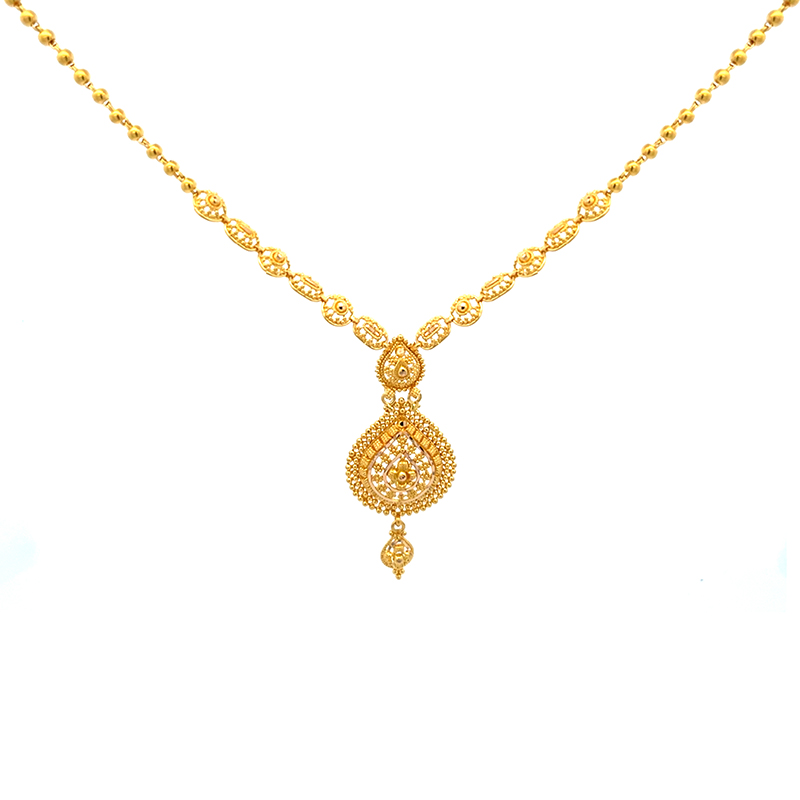 22k Yellow Gold Necklace and earrings Set